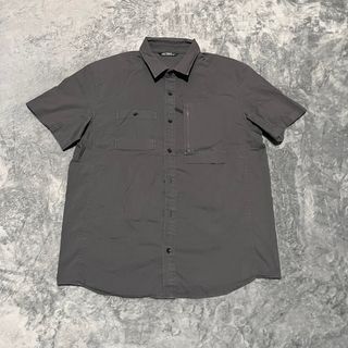 Arc’teryx Mens Large Shirt Button Up With Zipper Pocket Gray Polo Shirt [OUTDATED]