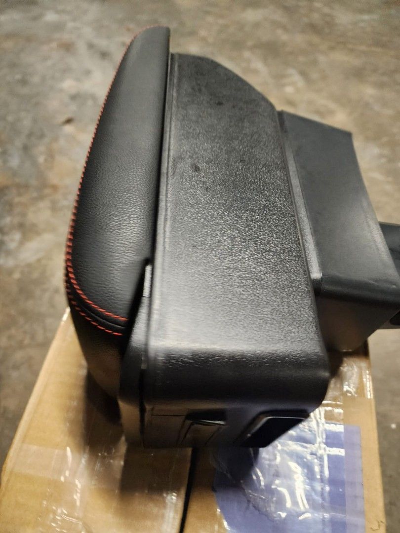 Arm rest for Suzuki swift, Car Accessories, Accessories on Carousell