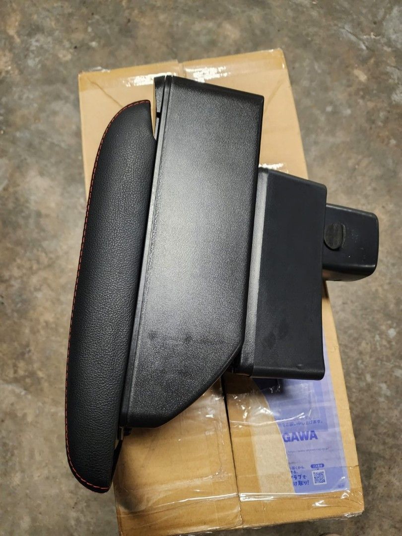 Arm rest for Suzuki swift, Car Accessories, Accessories on Carousell