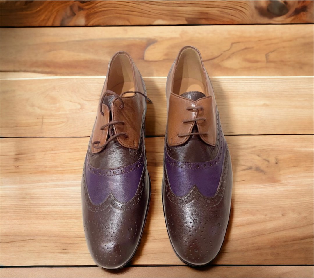 Authentic Gucci Men s Lace Up Shoes with Brogue Detail Luxury