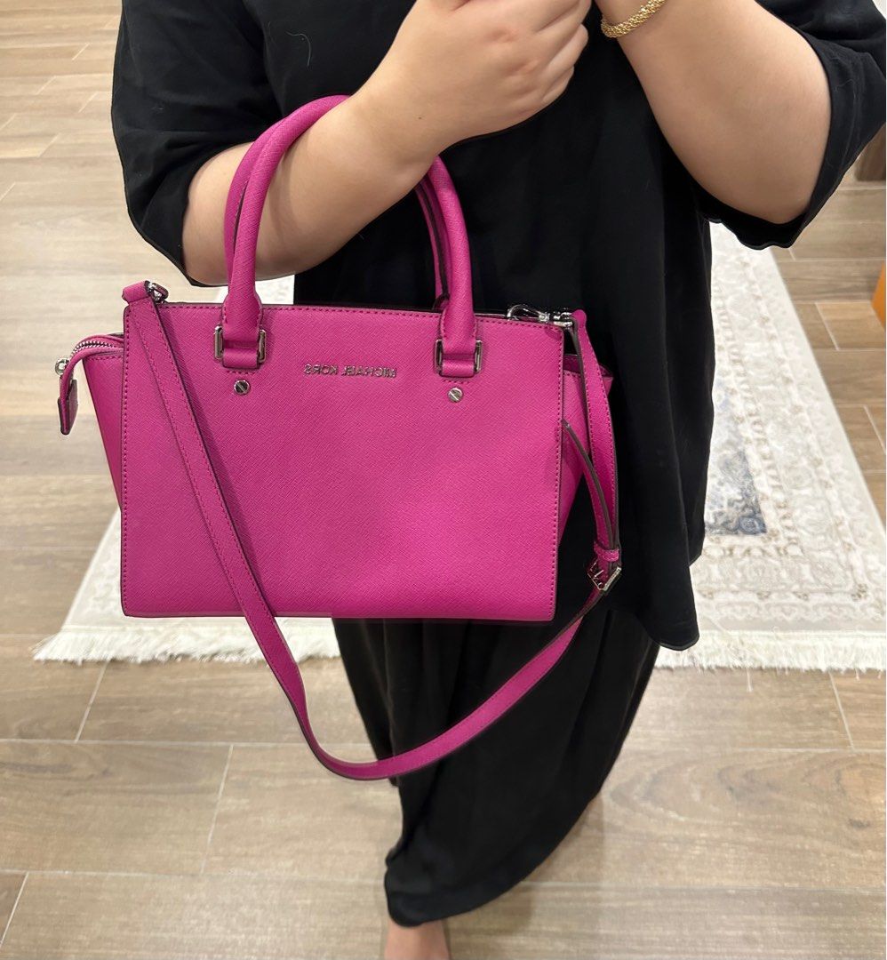 Michael kors 2024 pink saffiano bag