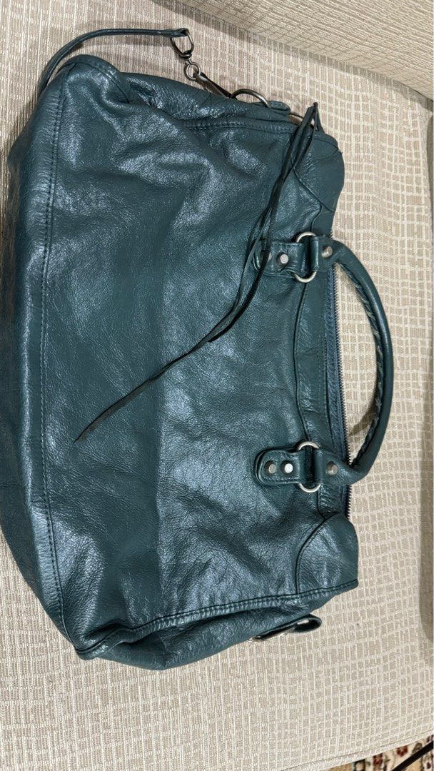 Balenciaga classic city 2025 size
