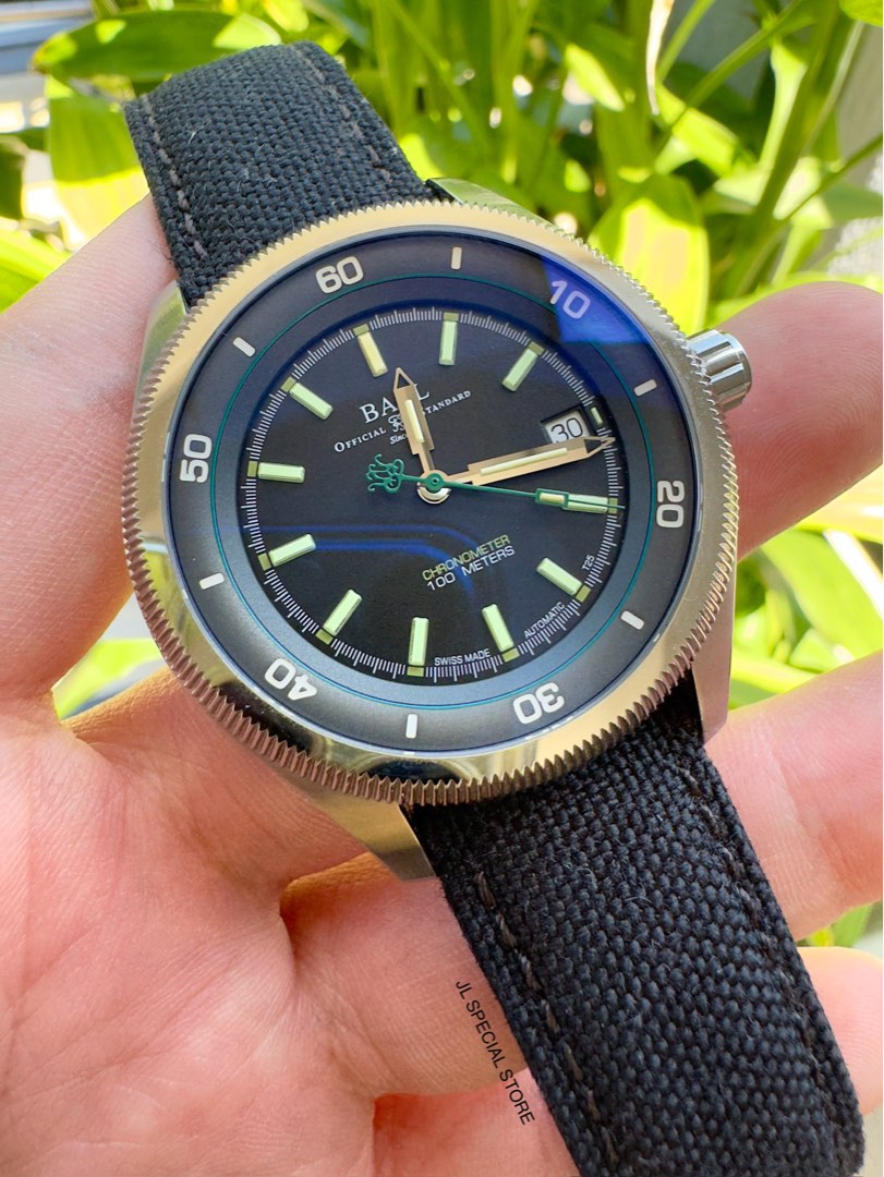Ball store watch magneto