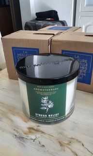 Bath & Body Works Stress Relief 3 wick Candle