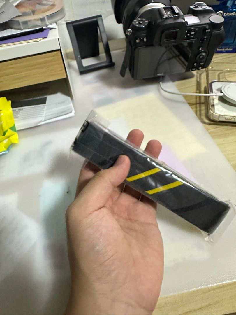 BNIB NIKON Z CAMERA STRAP, Photography, Cameras on Carousell