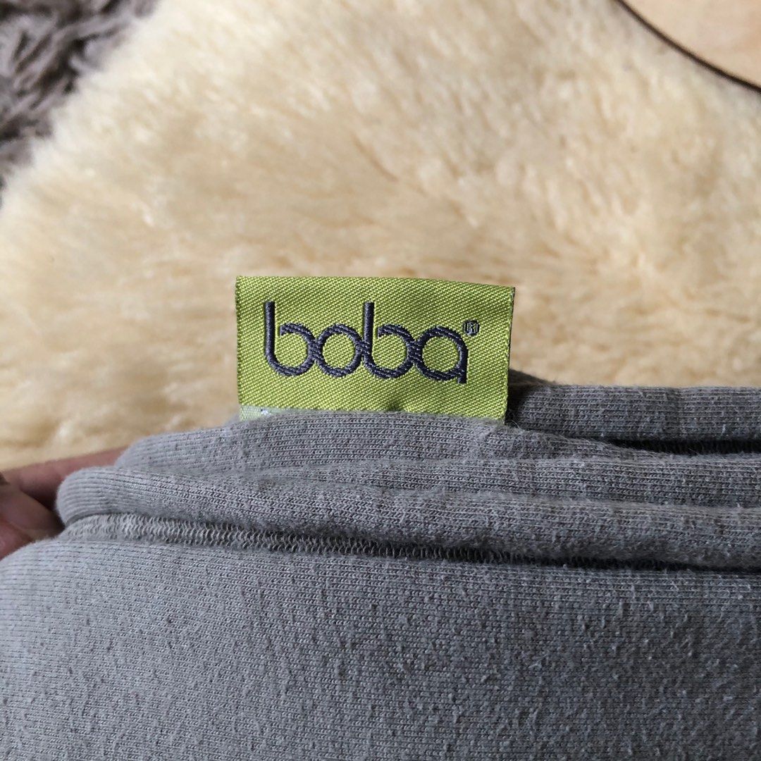 Boba wrap carrier (Category: Carriers & Slings) located in Cabiao. Submitted by MomAndBabyCorner (Listing ID 1282262416, Image 3). Description: Boba One size Can carry 5 lbs to 35lbs EUC PHP 1,300.