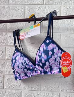 (Category: ) located in . Submitted by freshieup (Listing ID 1282360275, Image 1). Description: .