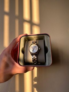 Marc jacobs sales square watch