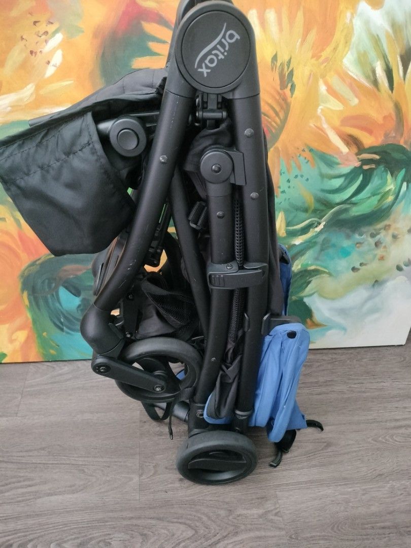 BRITAX LIGHT DELUXE STROLLER