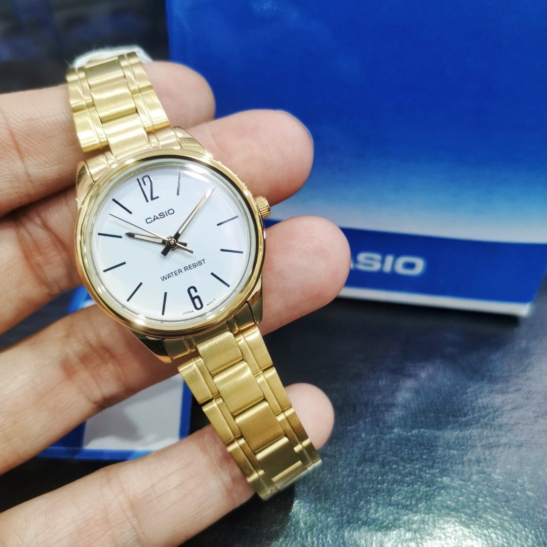Casio quartz store ladies watch