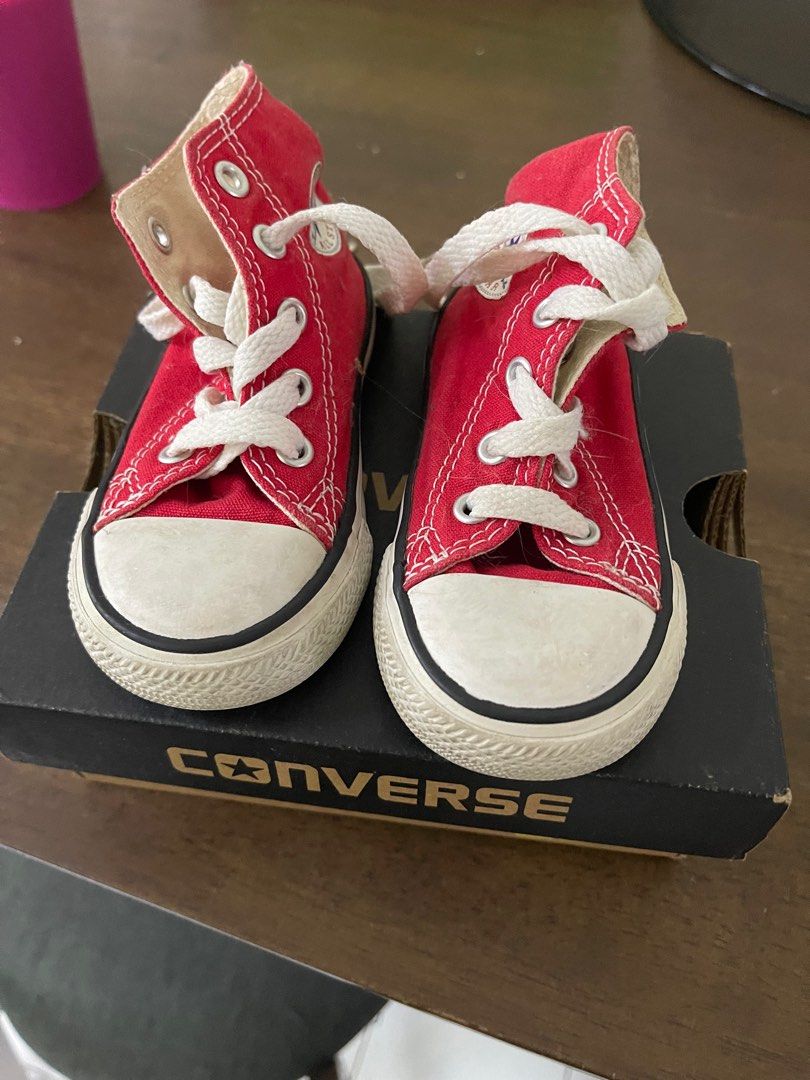 Converse infant size 5 Babies Kids Babies Kids Fashion on