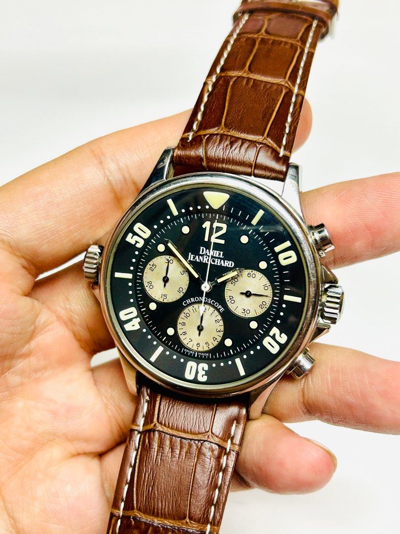 Daniel jeanrichard on sale chronoscope 25020