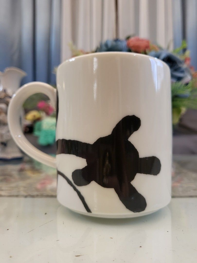 Disney × Francfranc Mickey Mug (Category: Coffee & Tea Tableware) located in San Fernando. Submitted by jpmarketplace2023 (Listing ID 1282359353, Image 2). Description: -Disney × Francfranc Mickey mug for only PHP320 -Authentic from Japan.