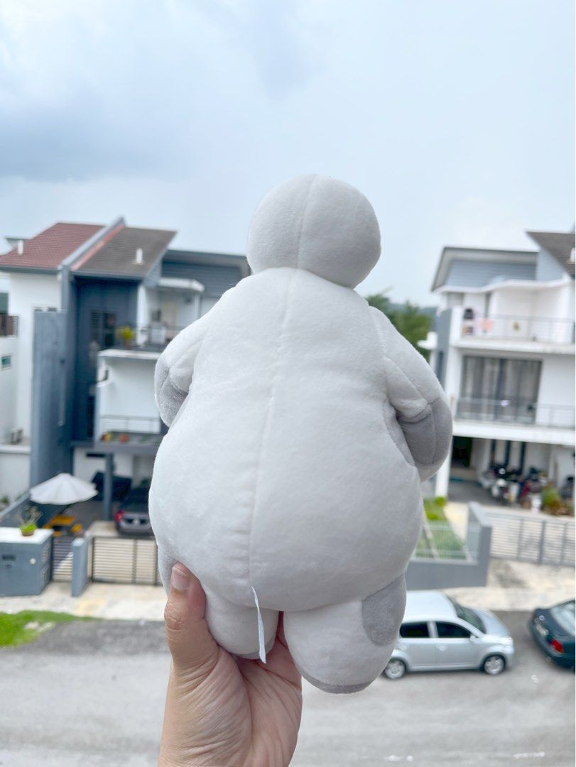 Giant baymax plush hotsell