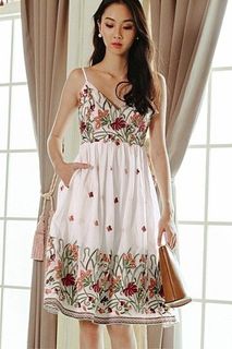(Category: ) located in . Submitted by shopchelles (Listing ID 1282229330, Image 1). Description: .