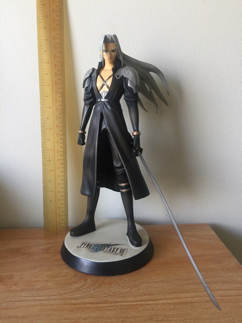 final fantasy sephiroth (Category: Figurines & Statues) located in Manila. Submitted by treasurepile (Listing ID 1282390395, Image 2). Description: final fantasy sephiroth character figure 9” • kotobukiya craftsmanship • resin • with box.