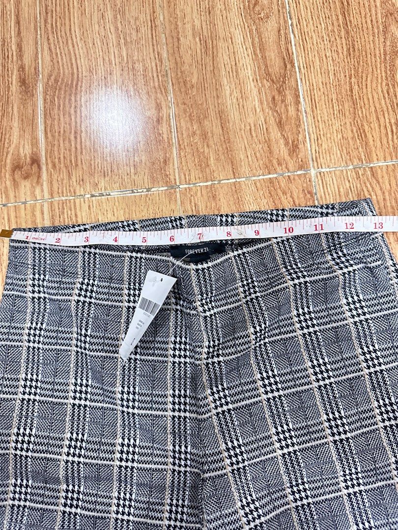 AUTHENTIC Forever 21 Plaid Leggings Women s Fashion Bottoms
