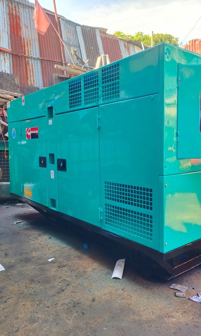 Generator 125KVA (Category: Construction Tools & Equipment) located in Manila. Submitted by jumararrogante (Listing ID 1282223985, Image 1). Description: Second Hand 125KVA Cummins Diesel Generator Set " Silent Type " Original U.S Running Hours : 1,537 Engine: Cummins 6BT Rating: 100/125VA Voltage: 220 Phase: 3 Frequency: 60Hz RPM: 1800 Running Condition. Gagamitin na Lng Po. Price Is Negotiable...