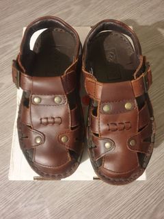 (Category: ) located in . Submitted by izari (Listing ID 1282302716, Image 1). Description: .