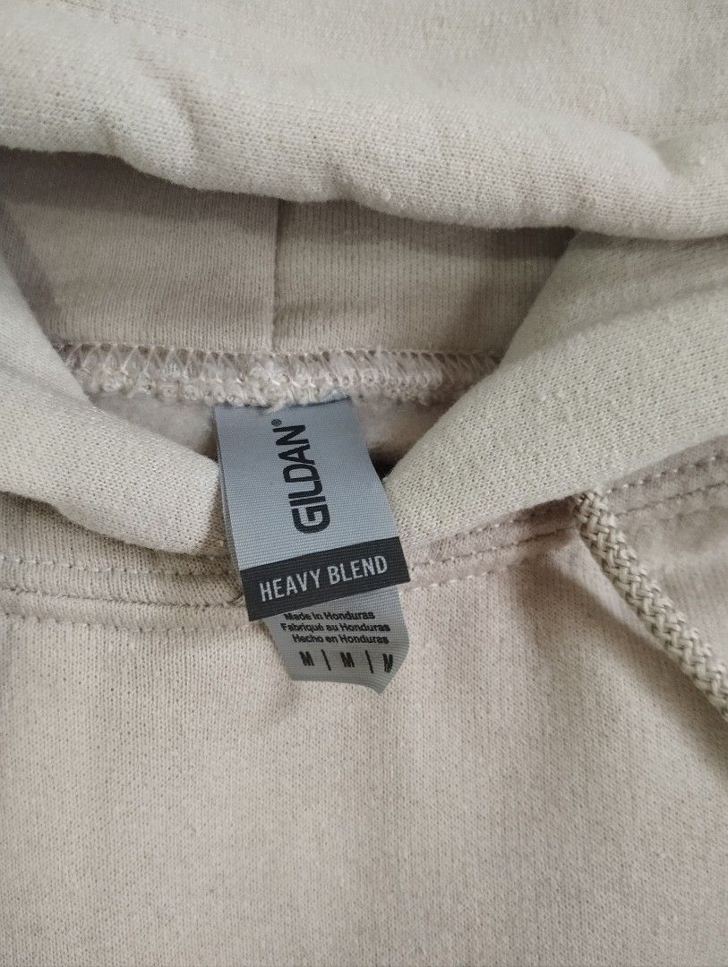 Tan gildan hoodie discount