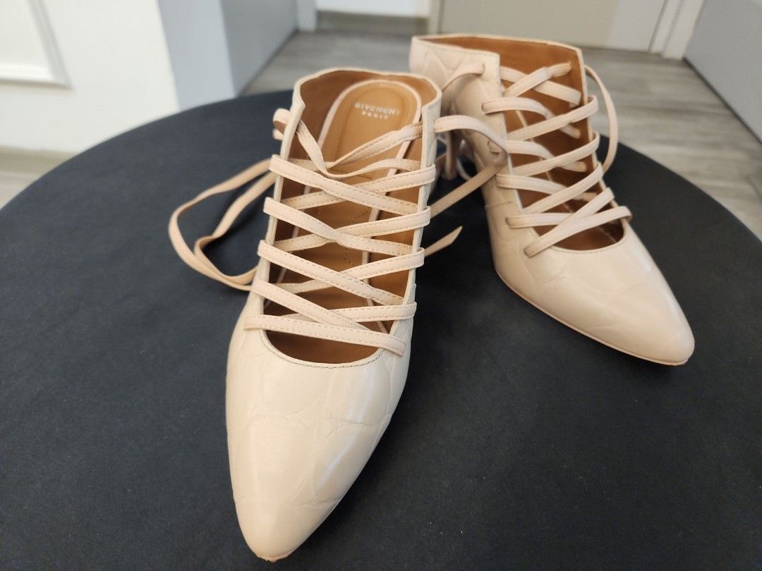 Givenchy top white heels