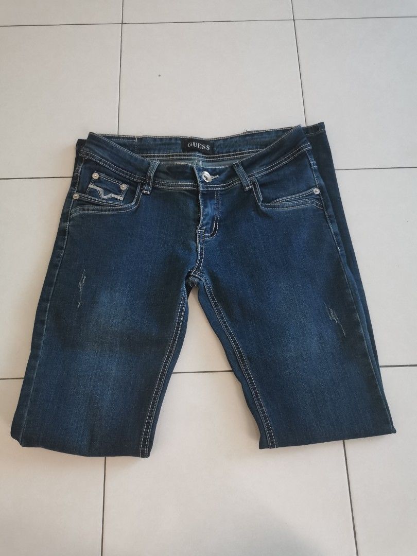 Dark blue hotsell guess jeans
