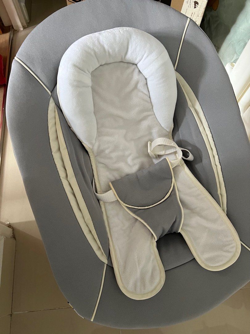 Hauck Alpha 2-in-1 Ergonomic Baby Bouncer, Babies & Kids, Infant Playtime  on Carousell