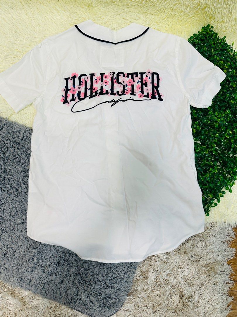 Hollister jersey top