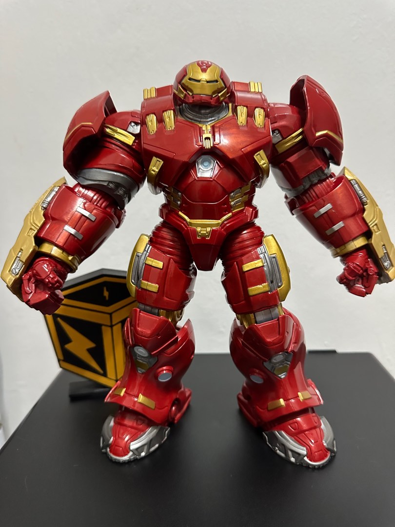 Marvel legends sale 10th anniversary hulkbuster