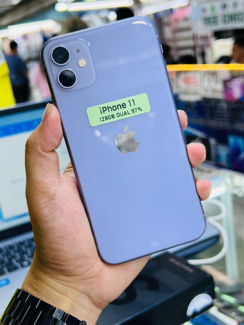 iPhone 11 128GB 97BH Openline Dualsim 99%smooth No issues (Category: iPhone 11 Series) located in San Juan City. Submitted by saabangadgetshop (Listing ID 1282356745, Image 1). Description: Onhand | Pre-owned iPhone 11 Purple 128GB OPENLINE DUALSIM HONGKONG VARIANT Battery Health 97% NO HIDDEN ISSUES NO HISTORY OF REPAIR 99%Smooth TEST TO SAWA RESET ALL YOU WANT NOT REFURBISHED AUTHENTIC PHONE ALL WORKING 🆓Freebies ✅20w adaptor w/cable ✅Case ✅Te