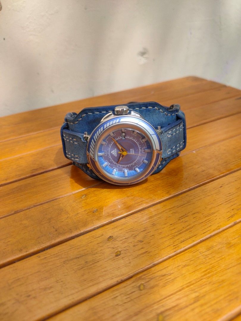 Jam Tangan Pria Adidas Original Quartz Langka Rare Strap Kulit Leather Asli Unik Antik Jarang Ada Mulus Kolektor