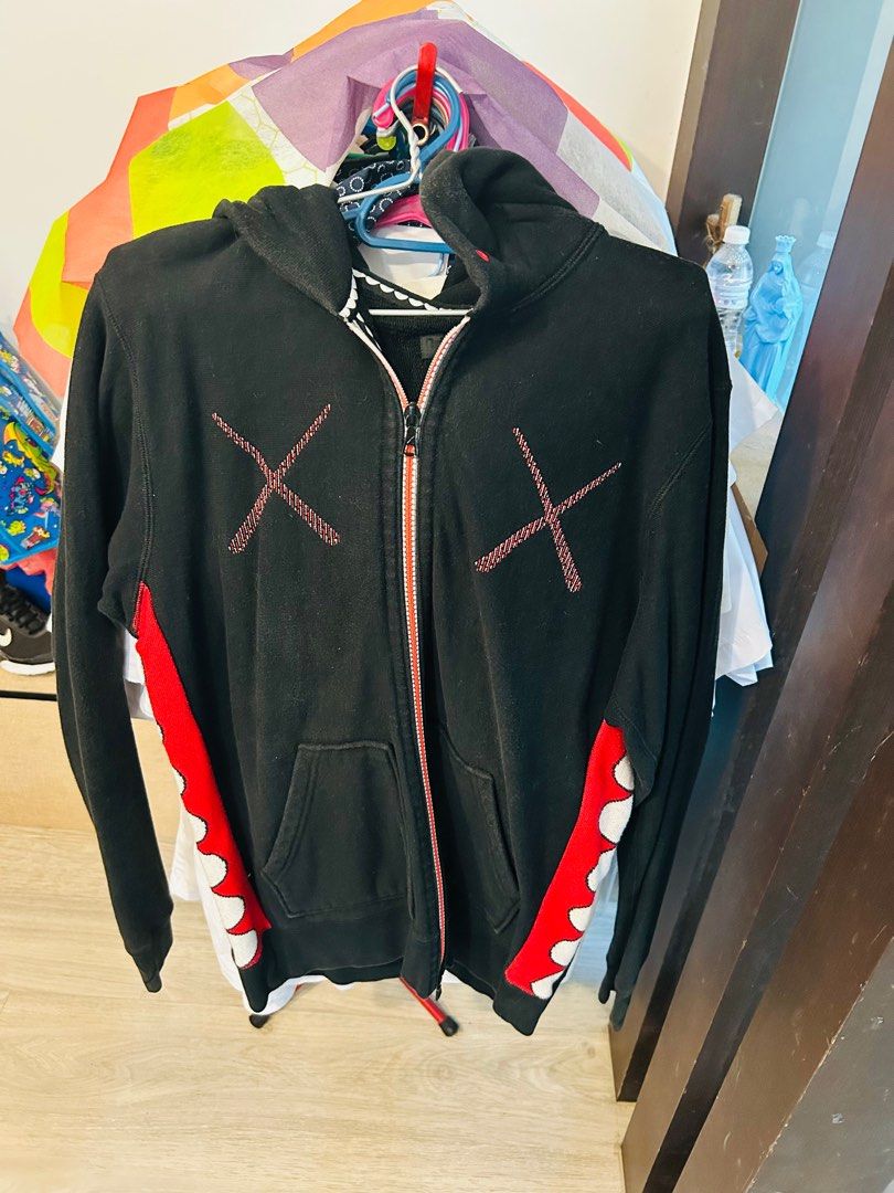 Kaws chomper hoodie online