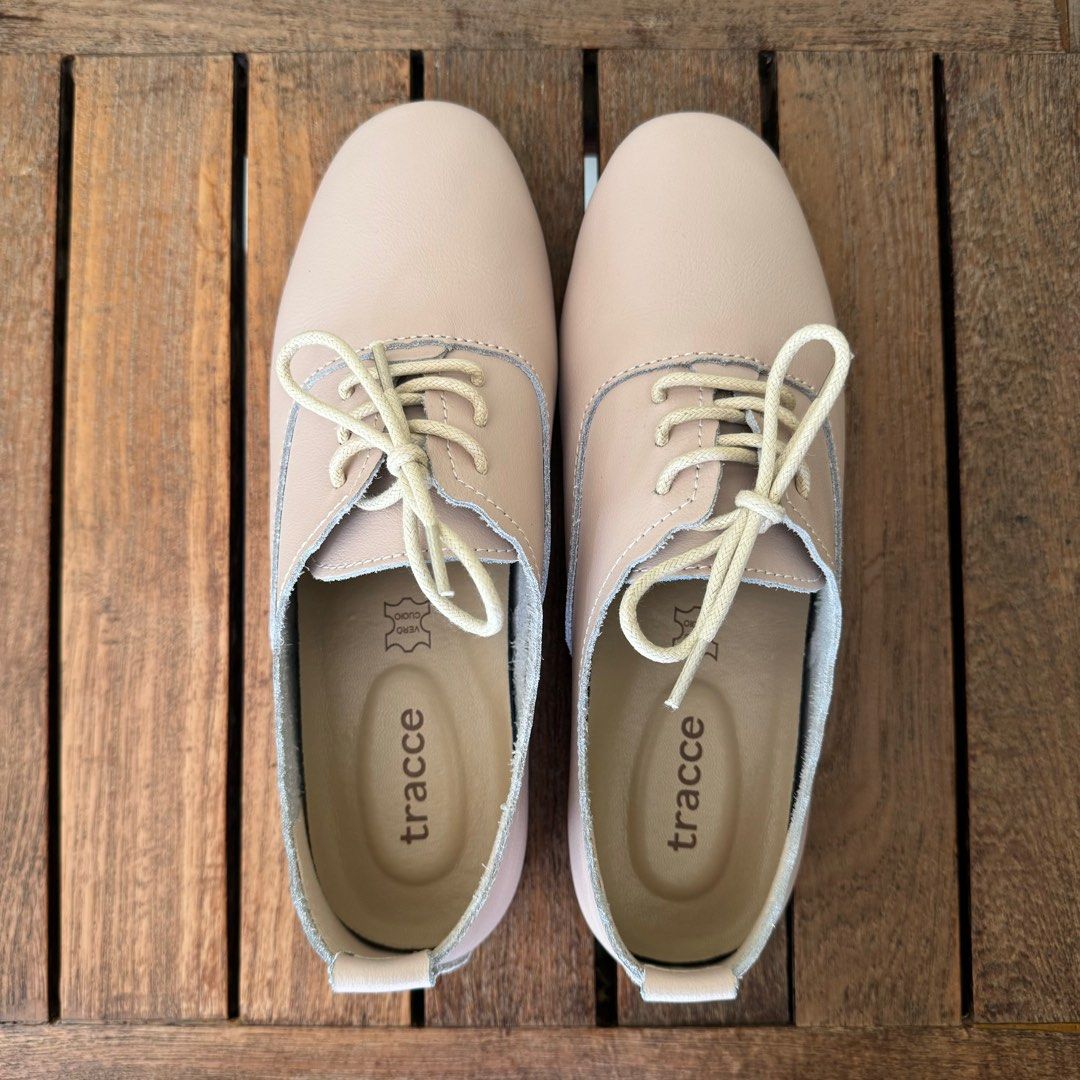 Lace up on sale ballerina sneaker