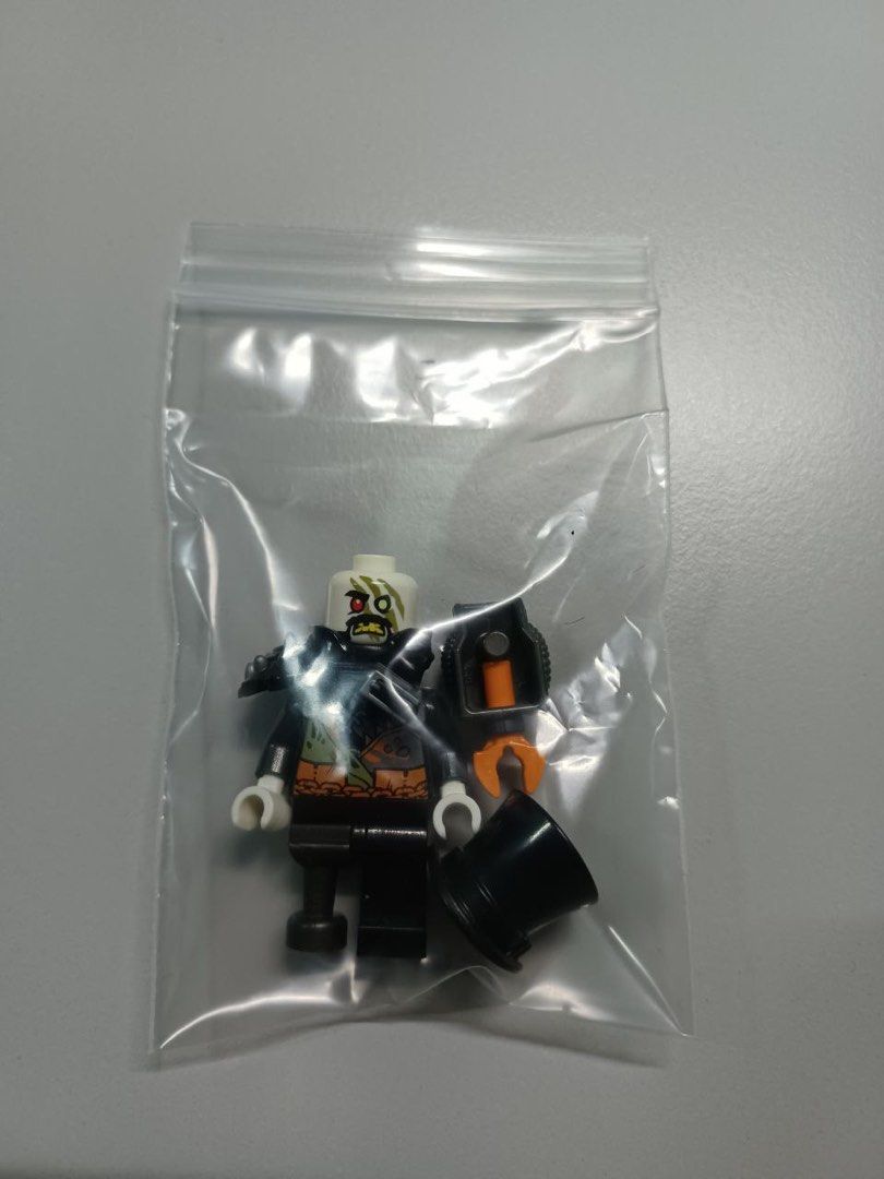Lego iron baron minifigure online