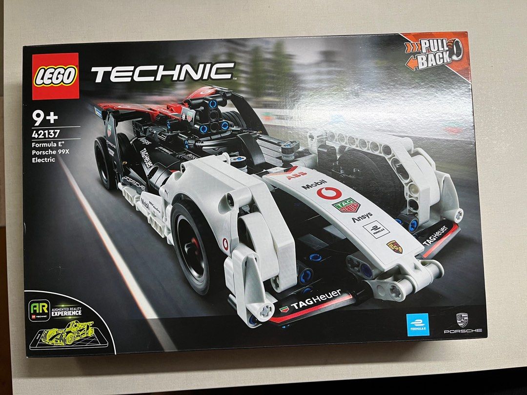 Lego Technic Formula E Porsche 99X Electric 42137