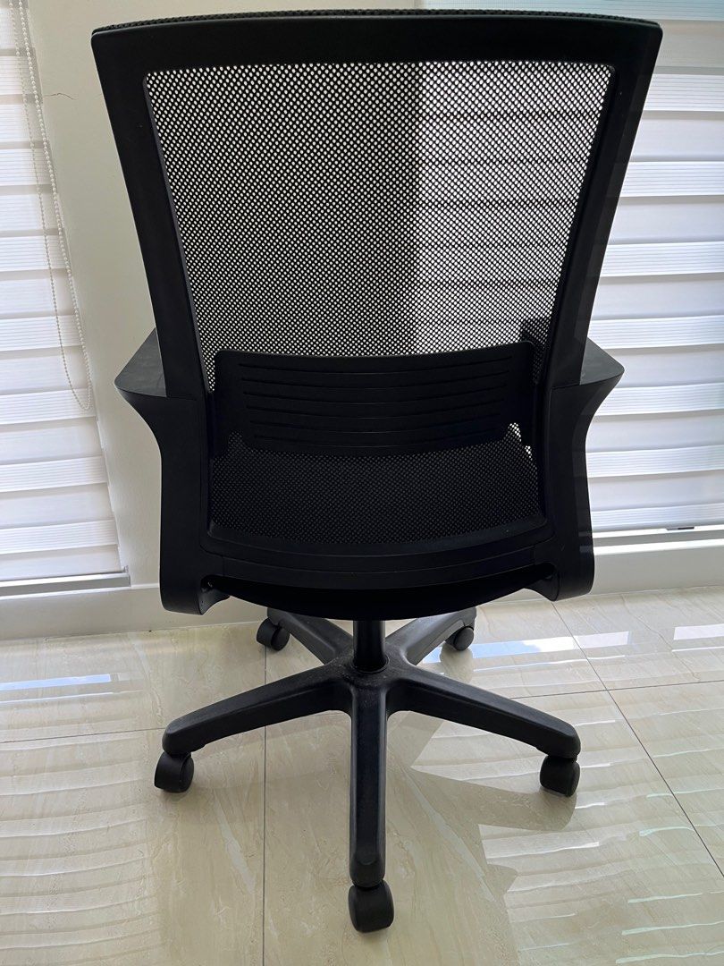 LIGHTLY USED Ergonomic Office Chair Furniture Home Living