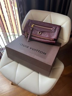 (Category: ) located in . Submitted by Chic_Lux (Listing ID 1282261531, Image 1). Description: .
