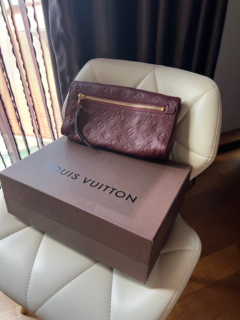 Maroon clutch hotsell