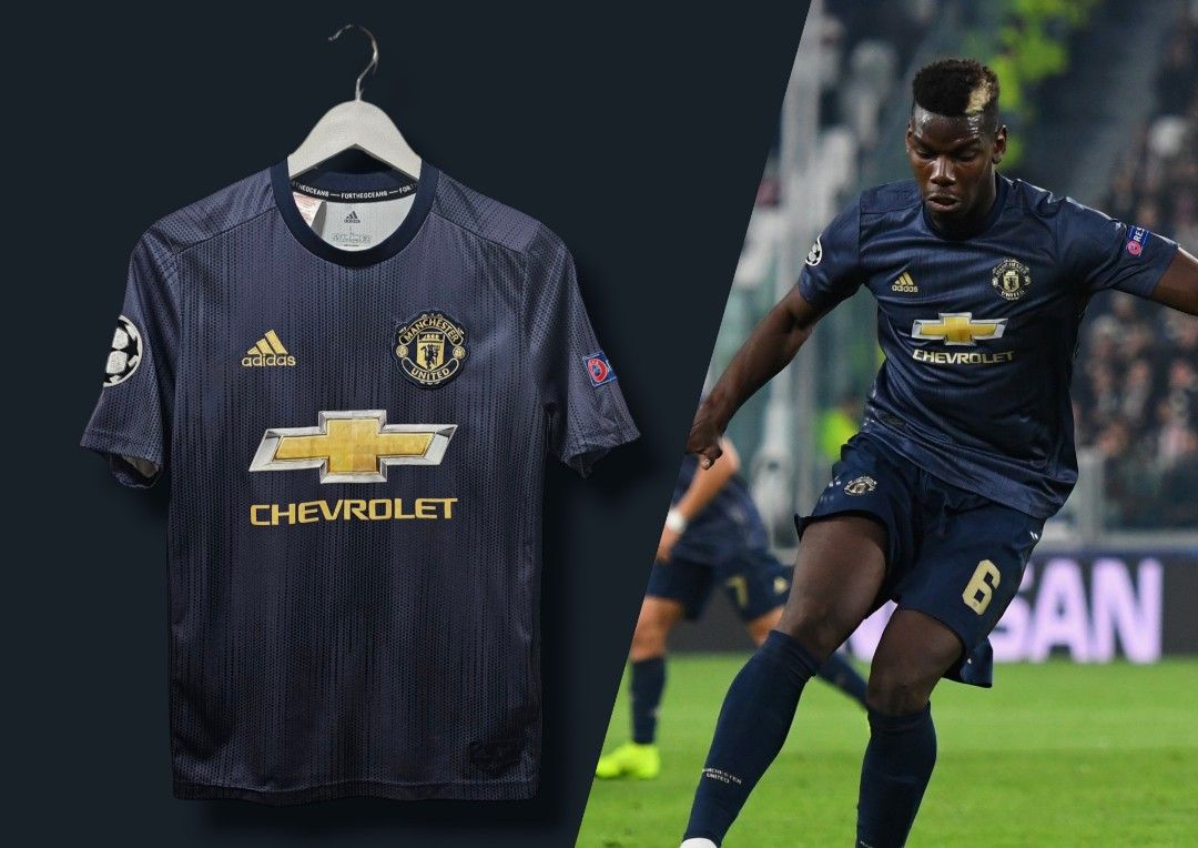 Manchester united sale pogba jersey