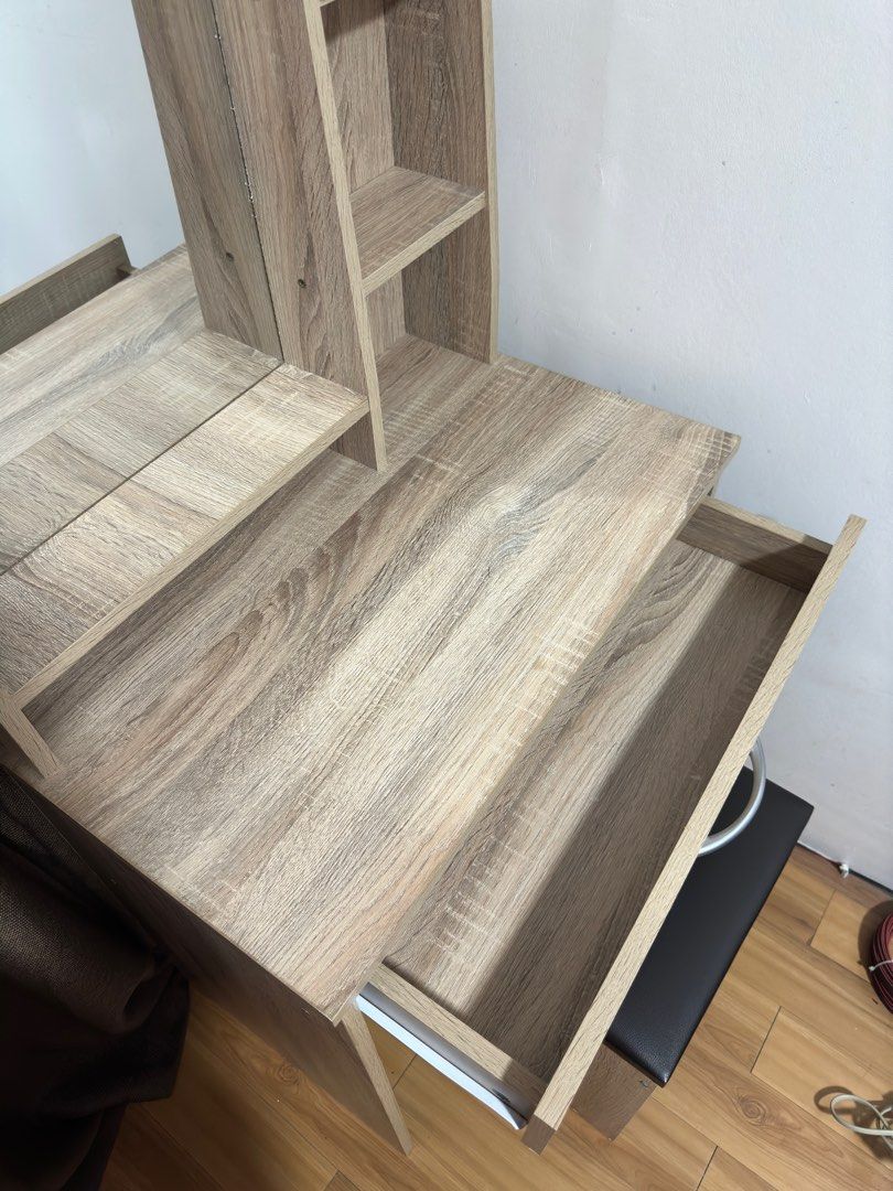 Mandaue Foam Dresser with Stool Almost Brand New, Furniture & Home