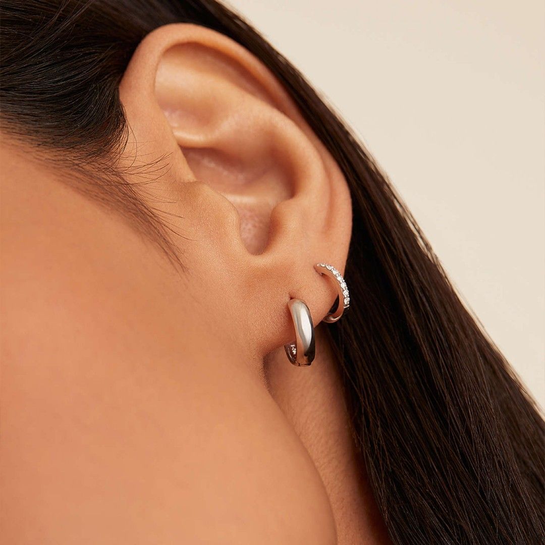Mejuri store white gold