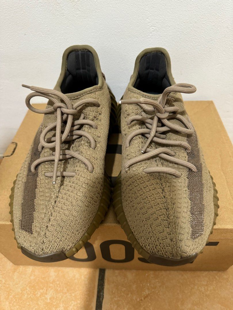 Mint yeezy 2 sales