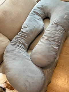 Momcozy Pregnancy Pillow