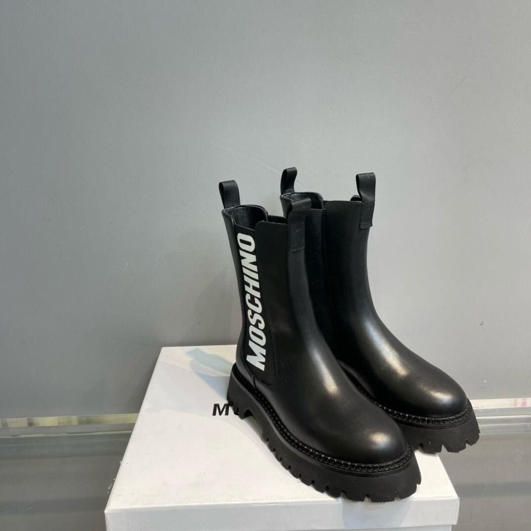 Chelsea boots comfortable sale