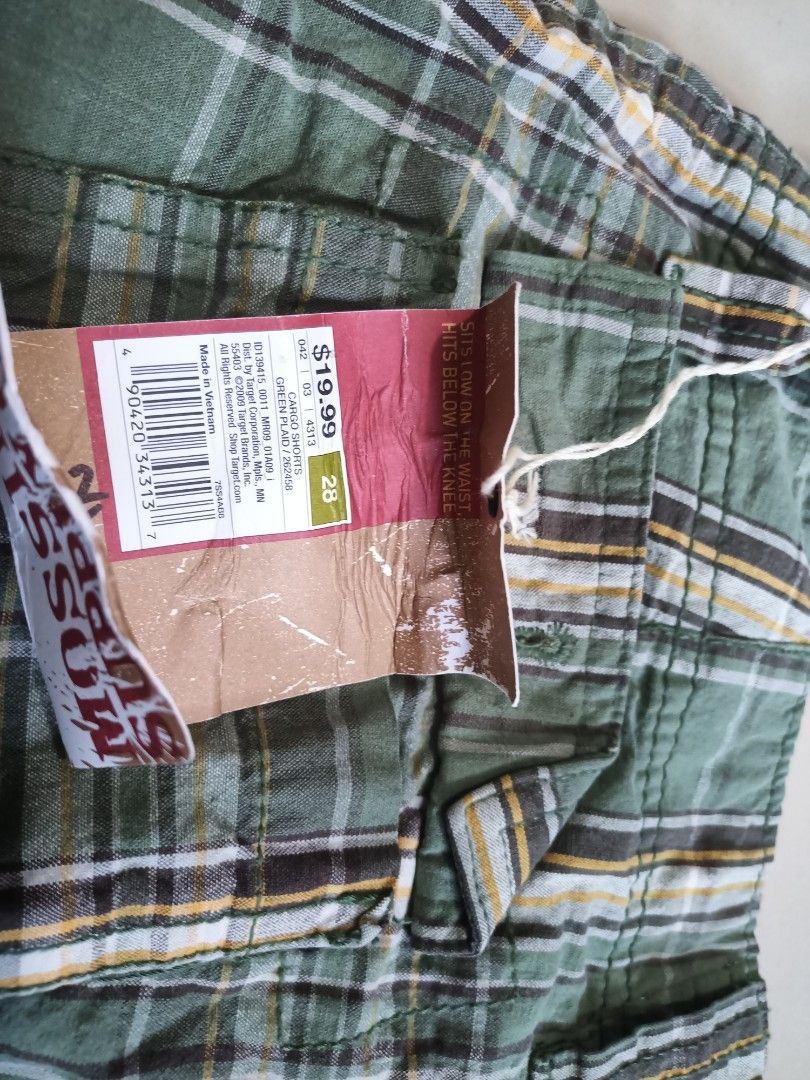 Mossimo Cargo Shorts Men s Fashion Bottoms Shorts on Carousell
