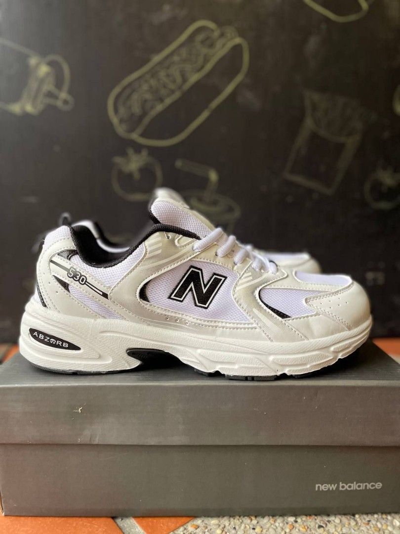 NEW BALANCE 530 WHITE BLACK