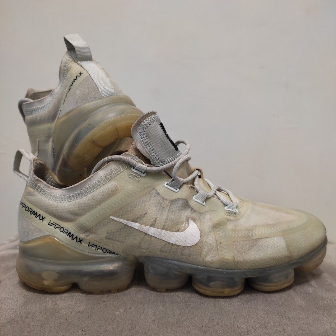 Nike Air Vapormax Barely Grey Fesyen Pria Sepatu Lainnya di