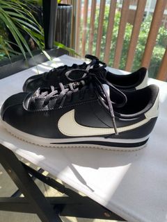 Nike classic cortez singapore best sale