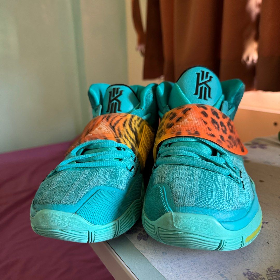 Aqua blue sale basketball shoes