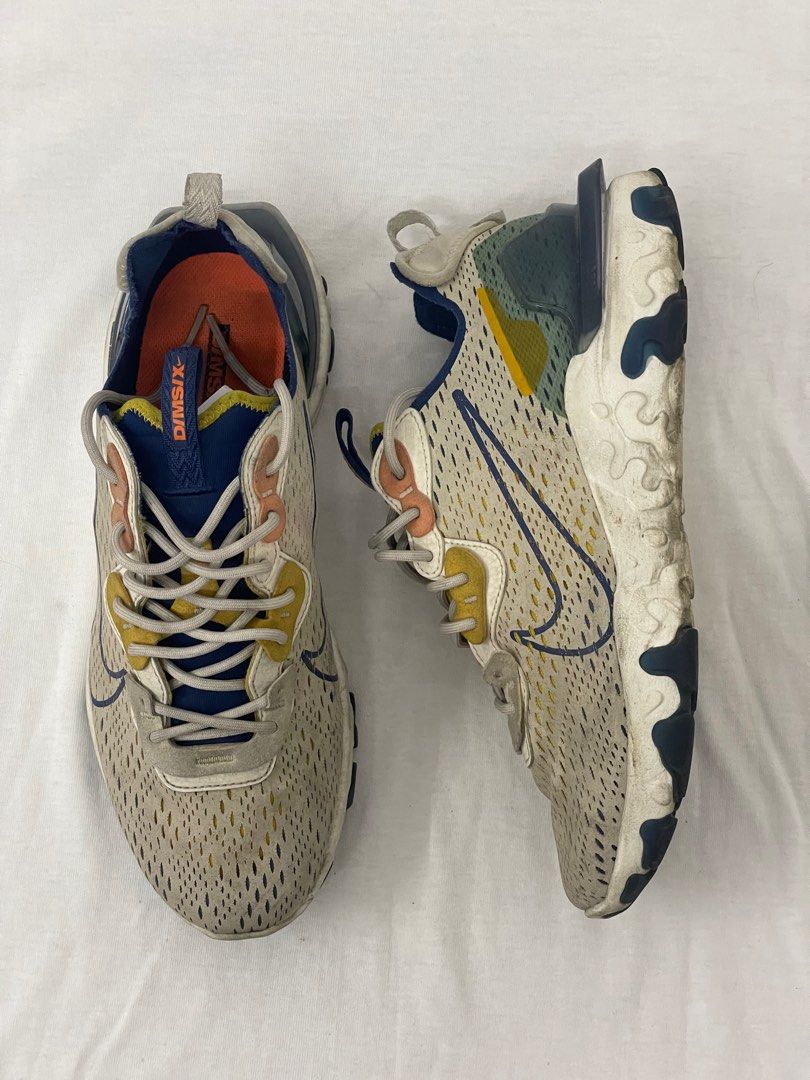 Nike React Vision w/box (Category: Sneakers) located in Dasmarinas. Submitted by prerogathrift (Listing ID 1282305325, Image 1). Description: Nike React Vision w/box Light Orewood Brown 9.5 2,500.